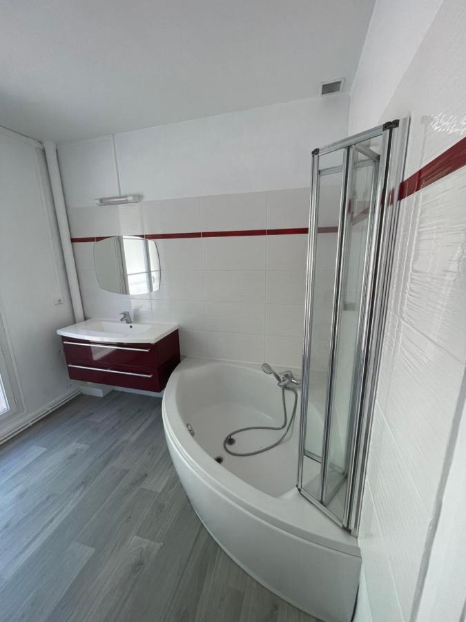 Vivez Au Coeur Historique - St Francois - Grand Appartement Confortable Le Havre Luaran gambar